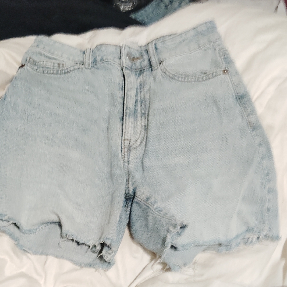 H&M Blue Jean Shorts High-Waisted Raw Hem